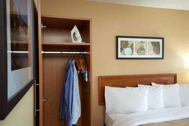 Comfort Inn West Edmonton Extérieur photo