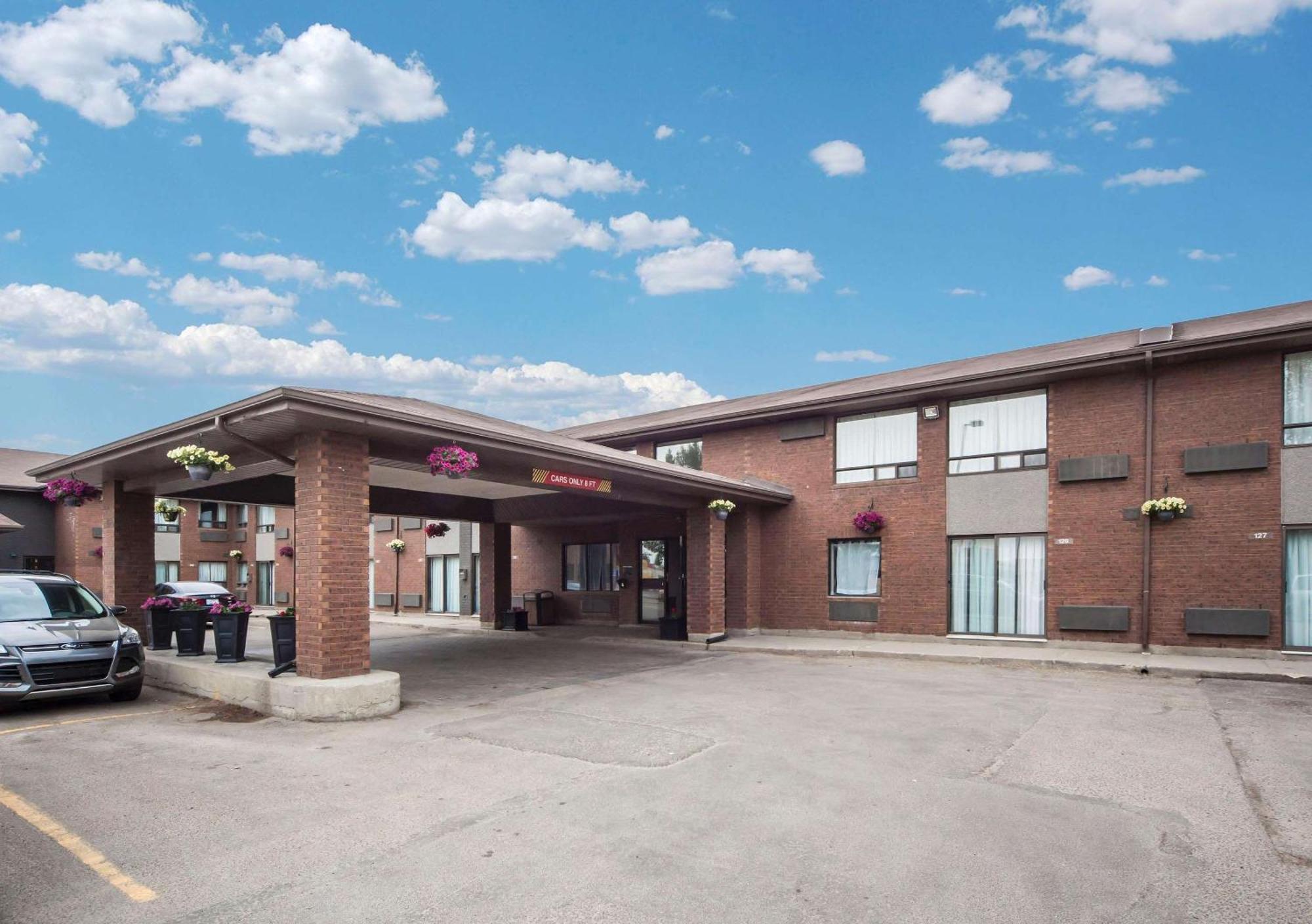 Comfort Inn West Edmonton Extérieur photo